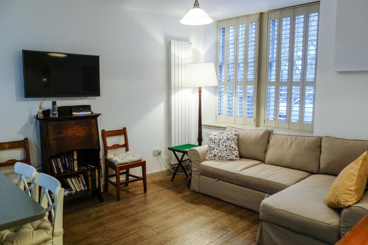 爱丁堡Quiet Ground Floor Mews Flat And Parking公寓 外观 照片
