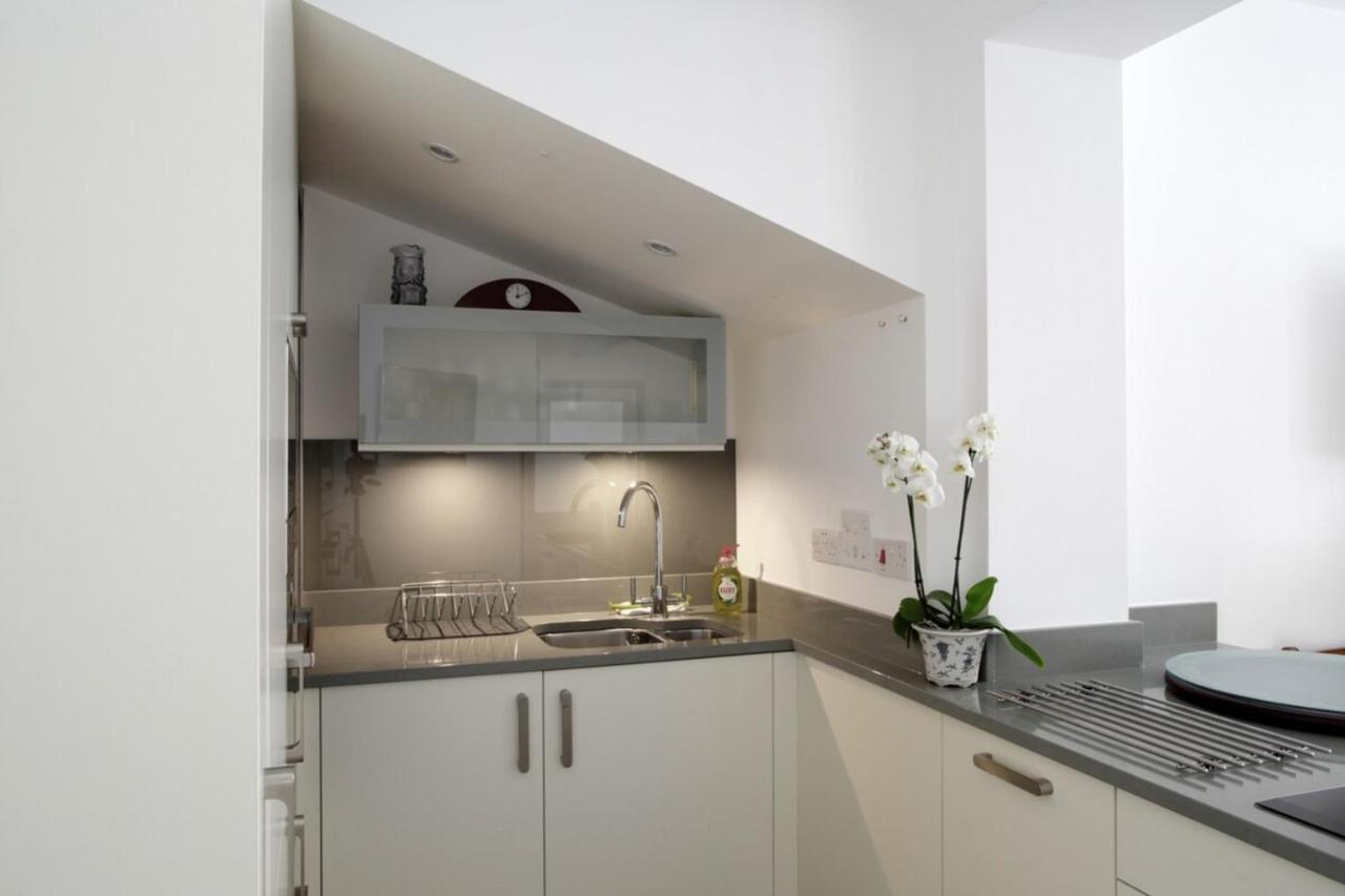 爱丁堡Quiet Ground Floor Mews Flat And Parking公寓 外观 照片